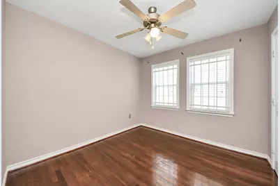 5202 Pensdale Street, Houston, TX 77033 - Photo 16