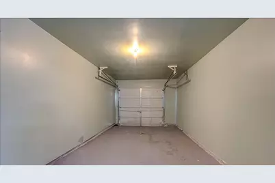 12005 Tambourine Drive, Houston, TX 77477 - Photo 14