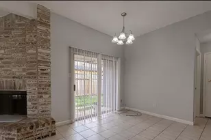 12005 Tambourine Dr, Houston, TX 77477 - Photo 6