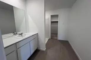 21611 Casavatore Dr, New Caney, TX 77357 - Photo 6