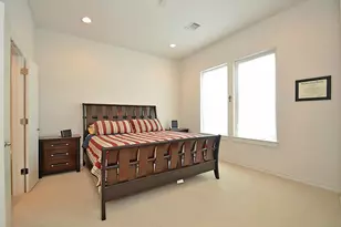 2713 Clay St, Houston, TX 77003 - Photo 4