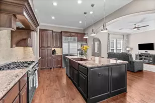 130 E Cove View Trail, Spring, TX 77389 - Photo 16
