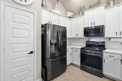 11668 Whirlaway Drive, Willis, TX 77318 - Photo 12