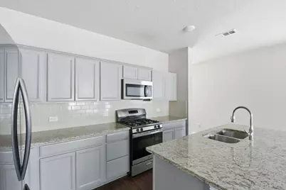 115 Austin Road, Angleton, TX 77515 - Photo 12