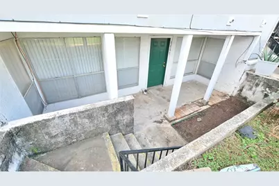 781 Country Place Drive #1061, Houston, TX 77079 - Photo 4