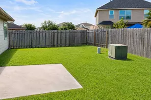 110 Rodeo Dr, Manvel, TX 77578 - Photo 18