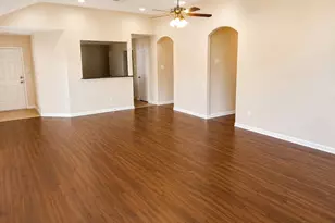110 Rodeo Dr, Manvel, TX 77578 - Photo 8