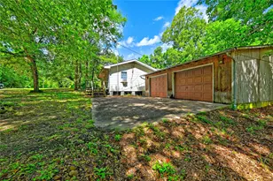 81 E Bishop Rd, Point Blank, TX 77364 - Photo 10