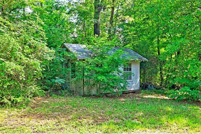 81 E Bishop Road, Point Blank, TX 77364 - Photo 10