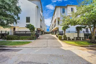 1831 Dart St, Houston, TX 77007 - Photo 1