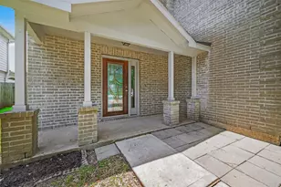 20907 Baronsledge Ln, Katy, TX 77449 - Photo 4