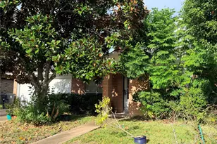 8603 Braes River Dr, Houston, TX 77074 - Photo 6