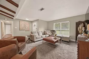 17135 Spindle Oaks Dr, Conroe, TX 77385 - Photo 4