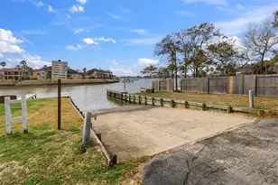 3010 Scenic View Ct, Seabrook, TX 77586 - Photo 48