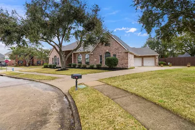 3010 Scenic View Court, Seabrook, TX 77586 - Photo 2