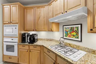 3010 Scenic View Ct, Seabrook, TX 77586 - Photo 10