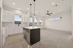 4009 Buffalo Moon Dr, Houston, TX 77045 - Photo 10