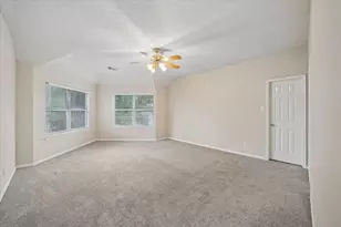 10307 Turrett Point Ln, Houston, TX 77064 - Photo 6