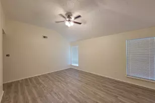 2034 Village Park Dr, Missouri City, TX 77489 - Photo 10