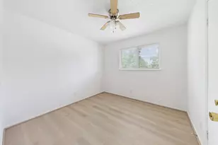 700 Lyle W Ave, Cleveland, TX 77327 - Photo 8