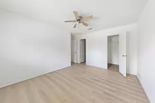 700 Lyle W Ave, Cleveland, TX 77327 - Photo 16