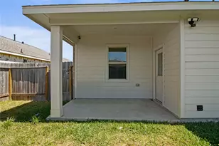 622 Little Cypress Ln, Baytown, TX 77523 - Photo 22