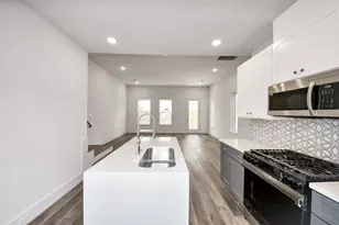 881 Rachel St, Houston, TX 77091 - Photo 8