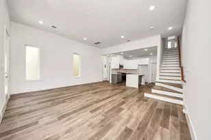 881 Rachel St, Houston, TX 77091 - Photo 4