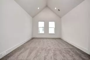 881 Rachel St, Houston, TX 77091 - Photo 22