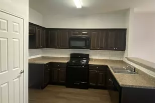 3151 Roe Dr, Houston, TX 77087 - Photo 6