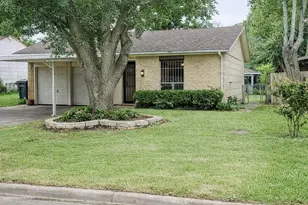 10818 Long Gate Dr, Houston, TX 77047 - Photo 1