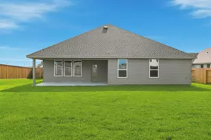 1610 Mesquite Trl, Dayton, TX 77535 - Photo 20