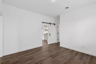 11614 Old Fashion Cir, Mont Belvieu, TX 77535 - Photo 16