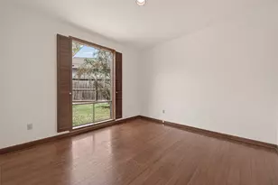 10614 Fairlane Dr, Houston, TX 77024 - Photo 22