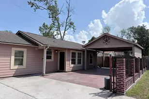 909 Rittenhouse St, Houston, TX 77076 - Photo 1
