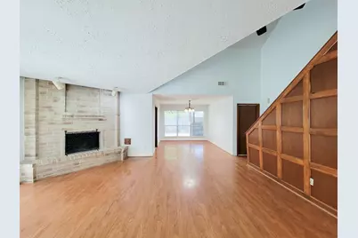 2030 Creek Valley Lane, Sugar Land, TX 77478 - Photo 14