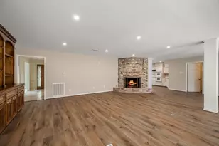 519 Natchez Park, Conroe, TX 77302 - Photo 18