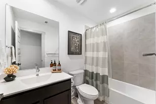 13220 Lago Acero Ln, Texas City, TX 77568 - Photo 12