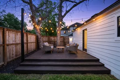 2538 Southgate Boulevard, Houston, TX 77030 - Photo 2