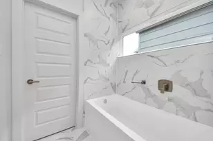 3003A Ventas Dr, Houston, TX 77047 - Photo 20