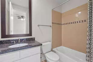 5617 Kiam St, Houston, TX 77007 - Photo 20