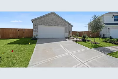 1806 Glacier Gorge Trail, Dayton, TX 77535 - Photo 2