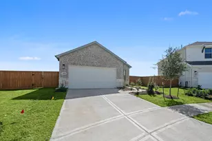 1806 Glacier Gorge Trl, Dayton, TX 77535 - Photo 2