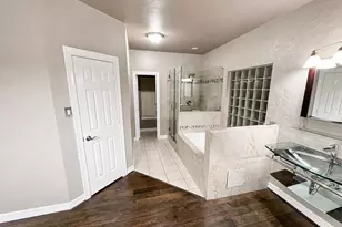 16522 Champions Cove Cir, Spring, TX 77379 - Photo 10