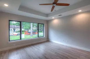 4127 Underwood St, Houston, TX 77025 - Photo 14