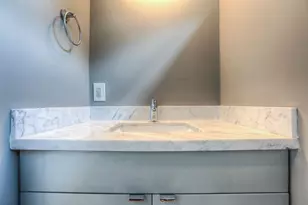 4127 Underwood St, Houston, TX 77025 - Photo 18