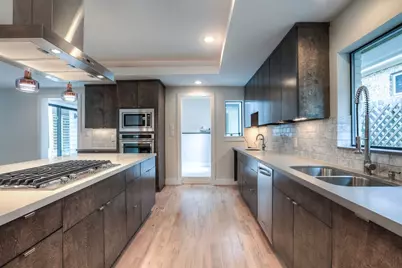 4127 Underwood Street, Houston, TX 77025 - Photo 2