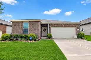 11873 Whirlaway Dr, Willis, TX 77318 - Photo 1