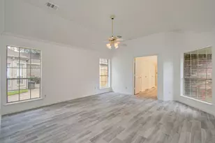 9314 Tascosa Ln, Houston, TX 77064 - Photo 16