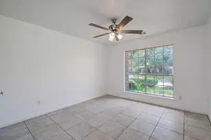 9314 Tascosa Ln, Houston, TX 77064 - Photo 22